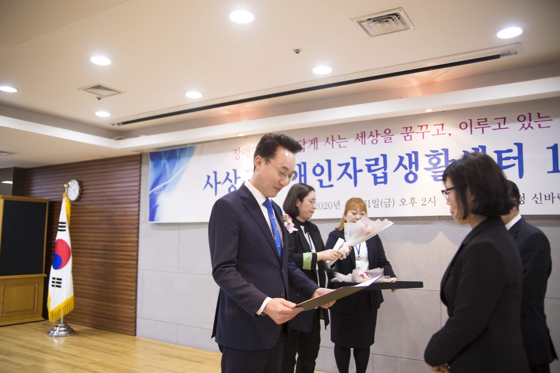 사진전및감사회 (14).jpg