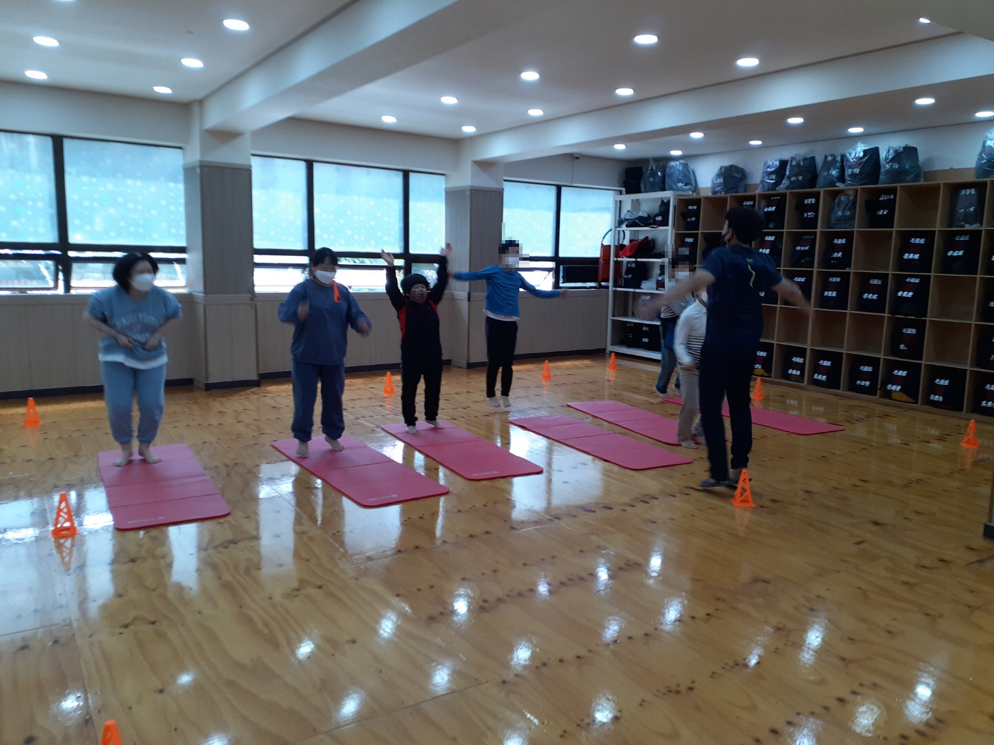 KakaoTalk_20210410_185331534_19수정.jpg